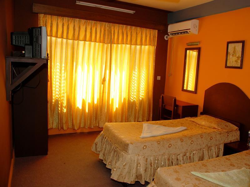 Oyo 166 Kathmandu Tourist Home Εξωτερικό φωτογραφία